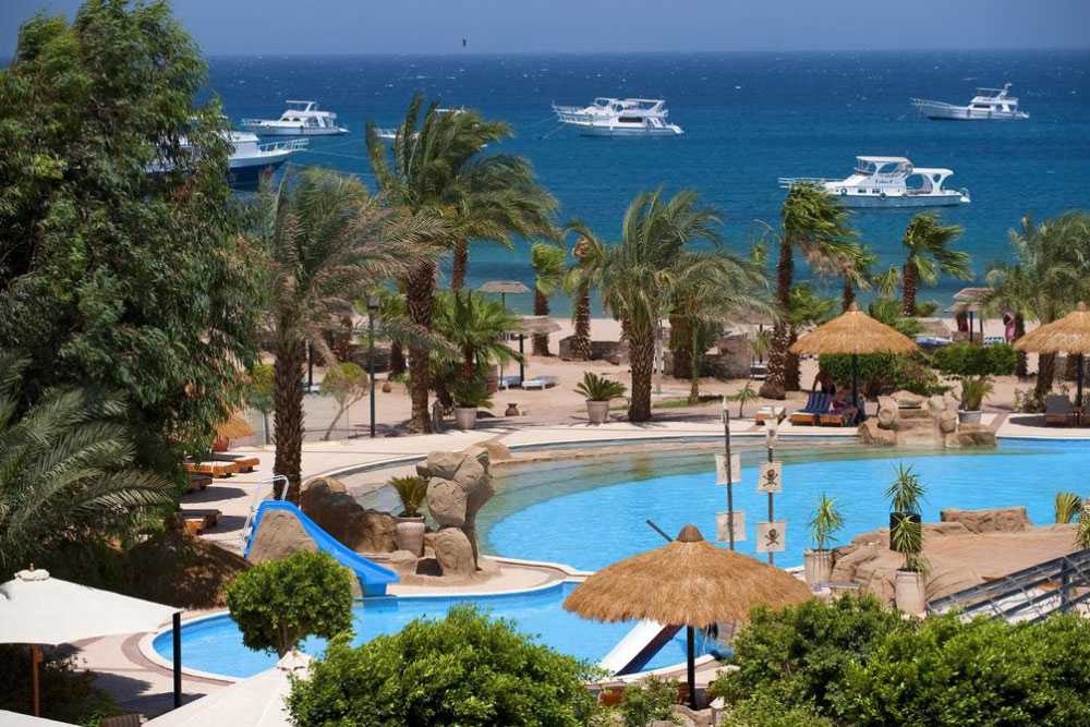 LOTUS BAY BEACH RESORT 4*