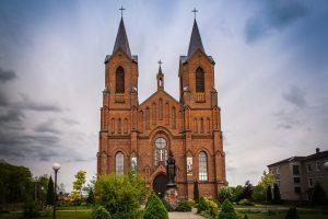 Костел Вознесения Наисвятейшей Девы Марии в Миорах