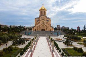 Собор Святой троицы Тбилиси