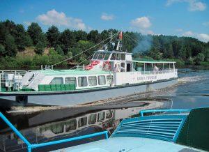 прогулка на теплоходе «Кирилл Туровский» по разливу Геродота